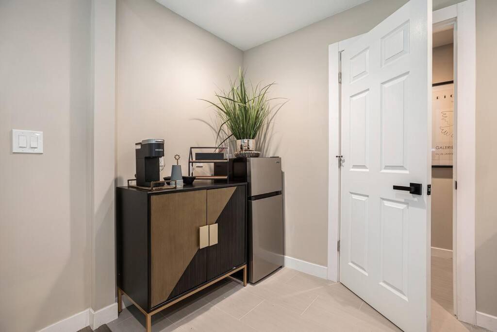 Private room with Kitchen & Bath 4 photo