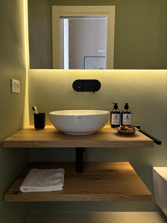 Galioto Sperlinga Luxury Boutique Apartments - 13