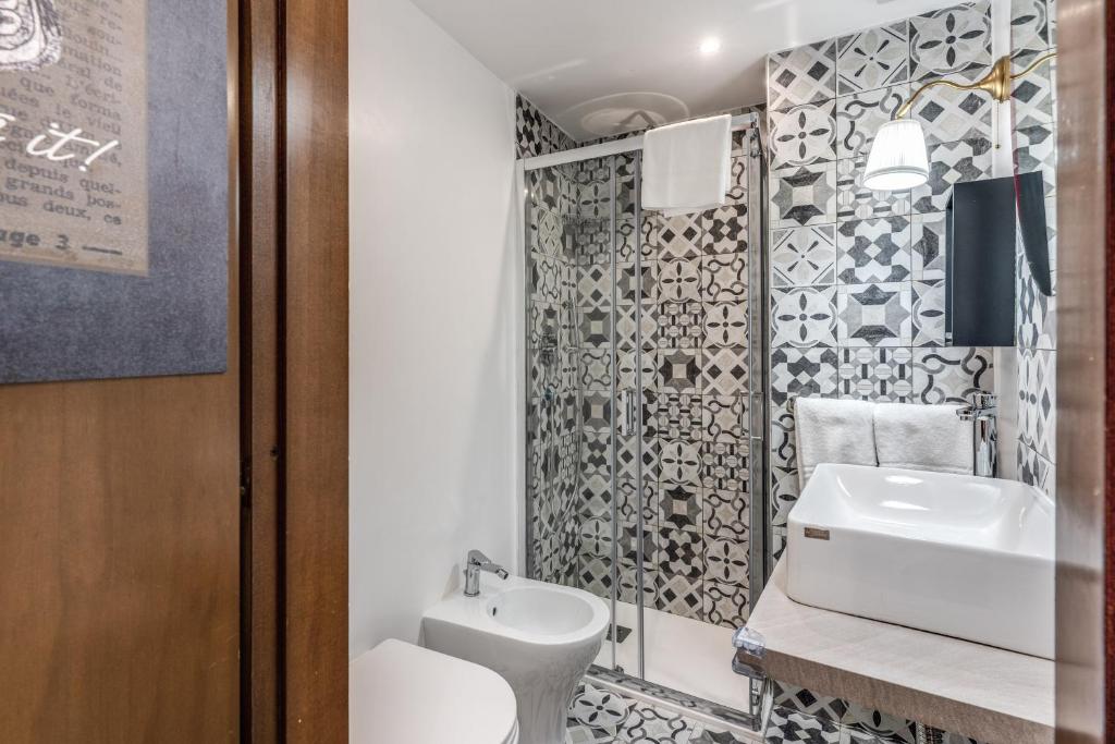 Hotel Santa Prassede - 11