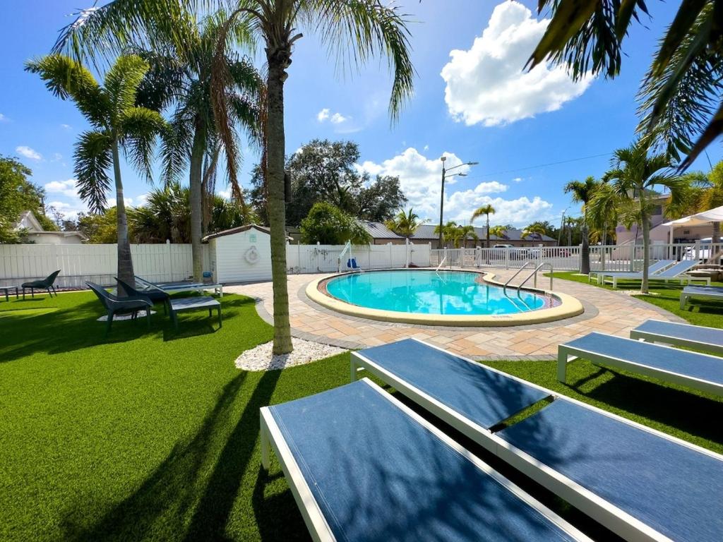 Piscina de la sau aproape de 2q Beds Studio Apt With Shared Pool 08