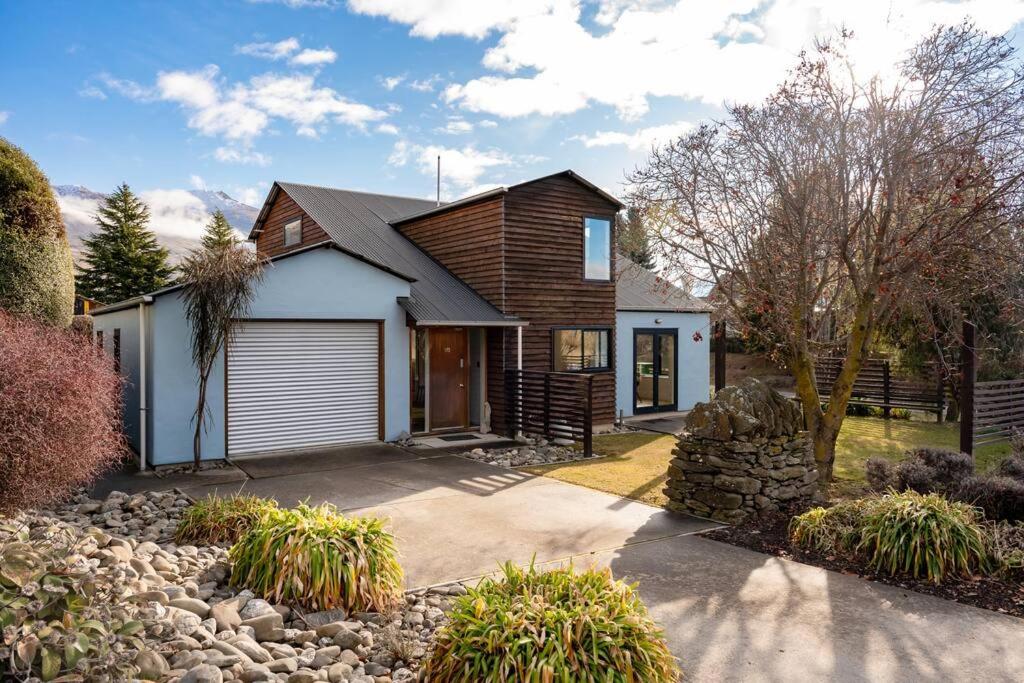 Gallery image of Stonehaven in Wanaka