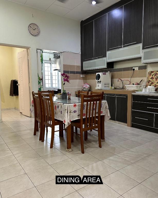 Kuchyň nebo kuchyňský kout v ubytování Tamu House Botani