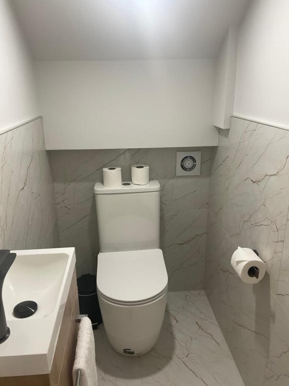 4 Bedroom holiday home at 99 - Resim 3