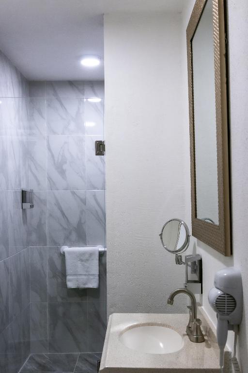 Koupelna v ubytování Hotel Arthemisa