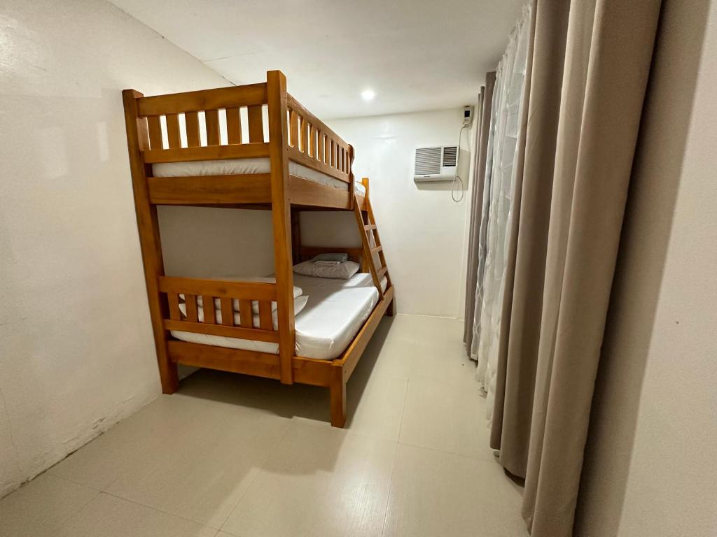Postel nebo postele na pokoji v ubytování Scarlett Rae Private Pool Villa 1