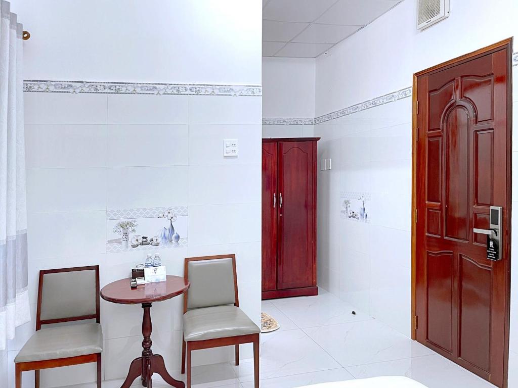 Fotografie z fotogalerie ubytování Nhà Khách Vạn Thành v destinaci Cà Mau