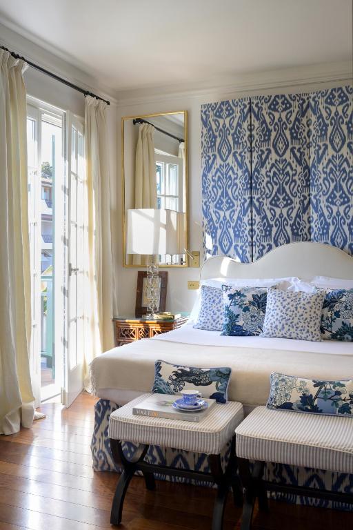 California Park Hotel - Queen Suite With Pool View
