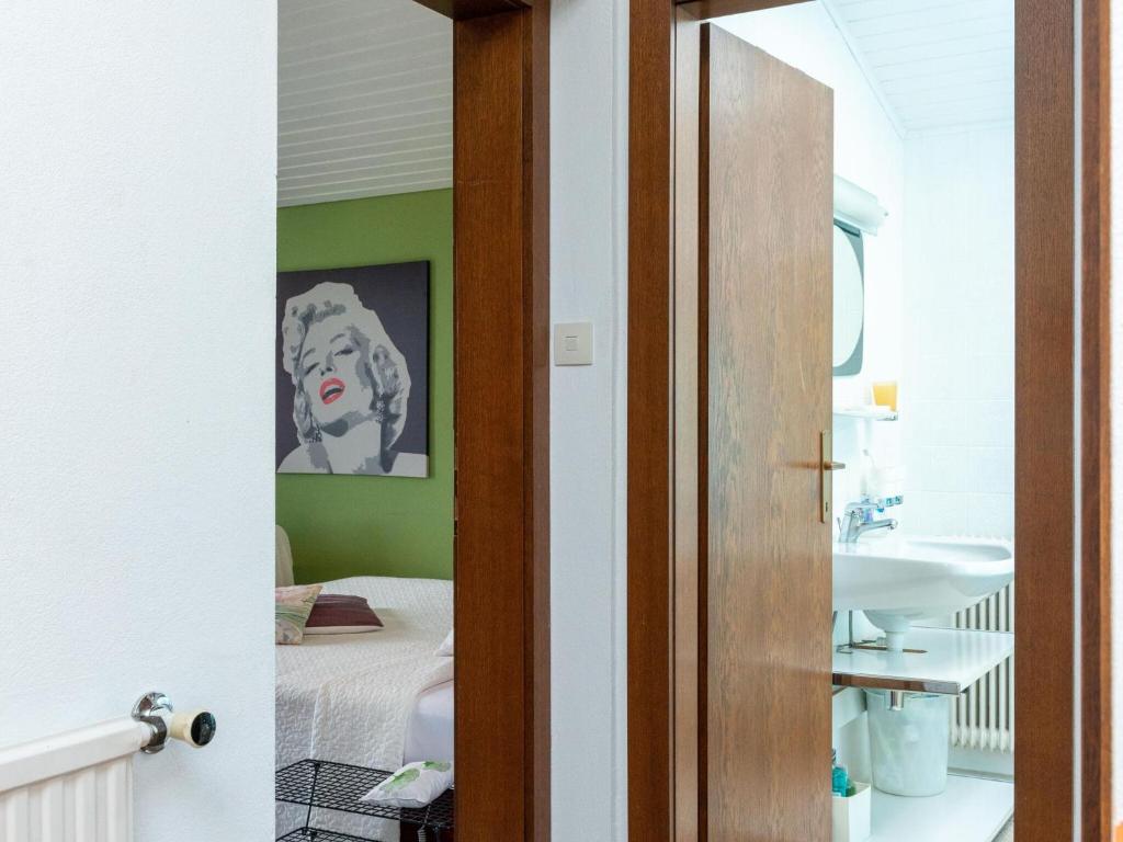 Koupelna v ubytování Beautiful holiday home in Attersee with garden