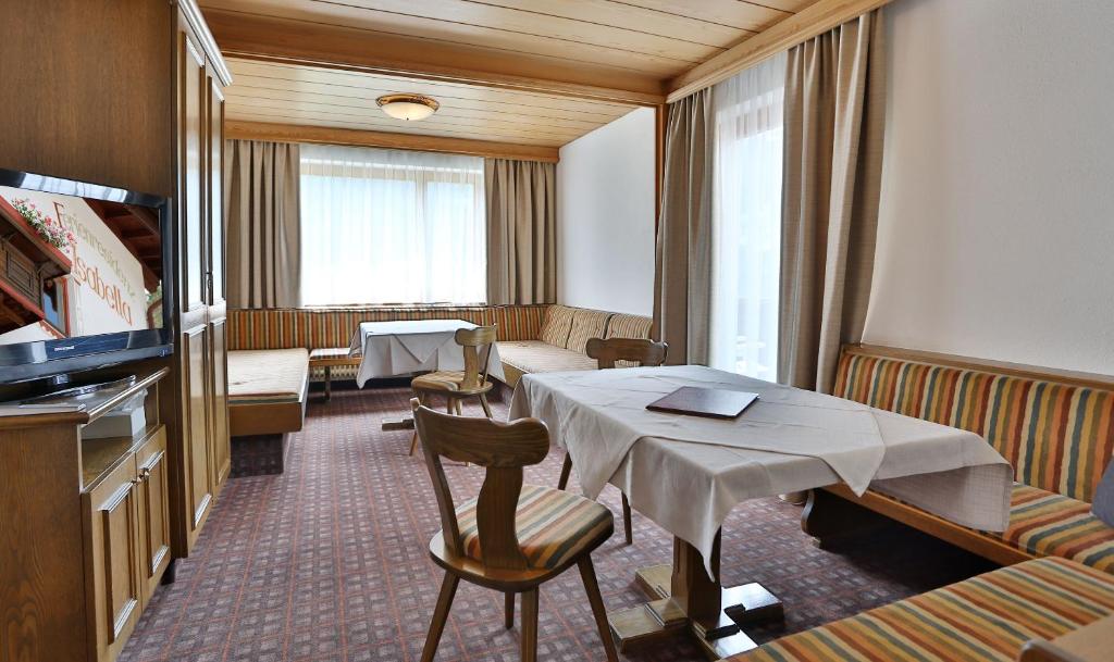 Panoramahotel Fliesserhof - 6