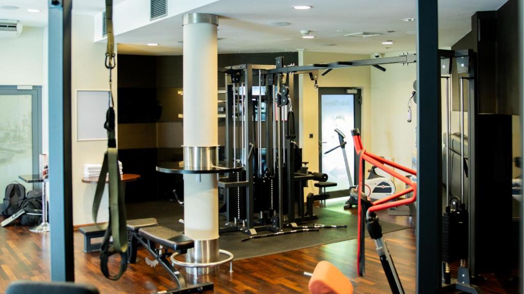 Posilňovňa alebo fitness centrum v ubytovaní Spa & Wellness Hotel Diament Ustroń