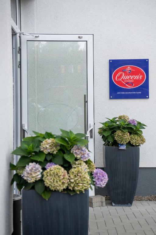 Certifikát, hodnocení, plakát nebo jiný dokument vystavený v ubytování Queens Residenz