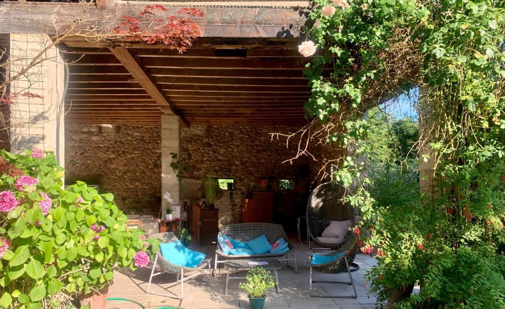 Zahrada ubytování Vercors en Vert , chambres d'hôtes de charme