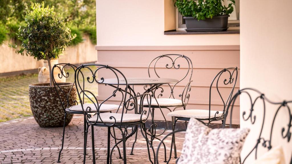 Zahrada ubytování Hotel Villa Laurus