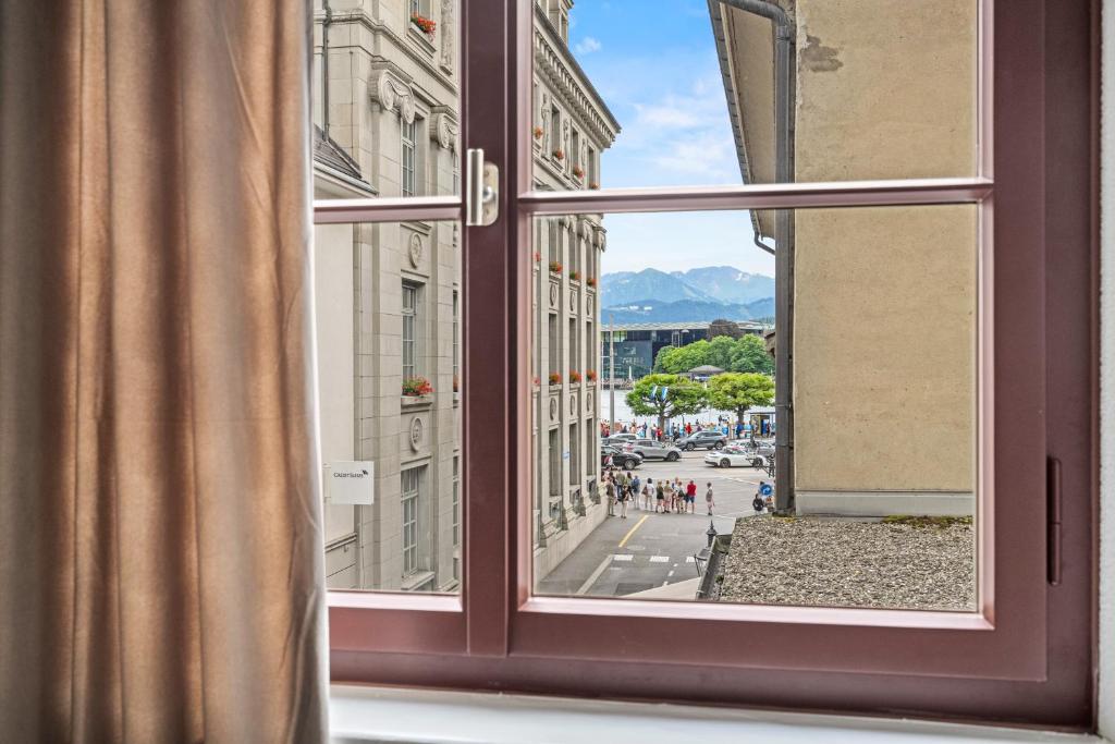 Nespecifikovaný výhled na hory nebo výhled na hory při pohledu z apartmánu