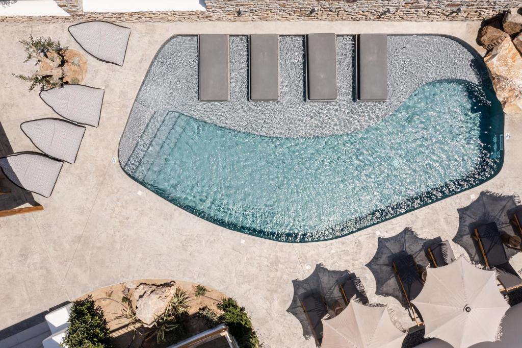 Bazén v ubytování Sea & Olives Suites Hotel and Villas nebo v jeho okolí