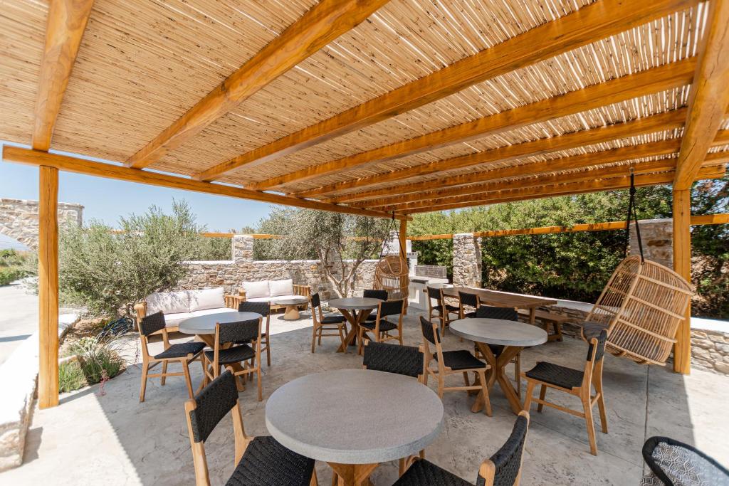 Posezení v ubytování Sea & Olives Suites Hotel and Villas