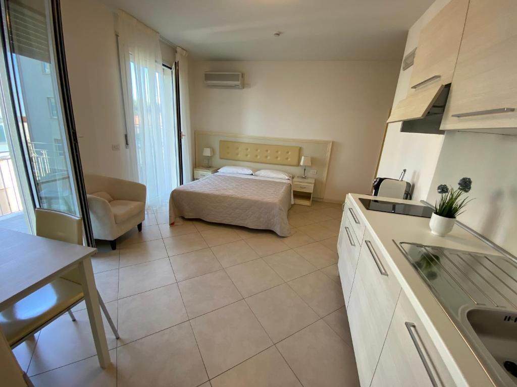 Residence Suite Smeraldo - Resim 4