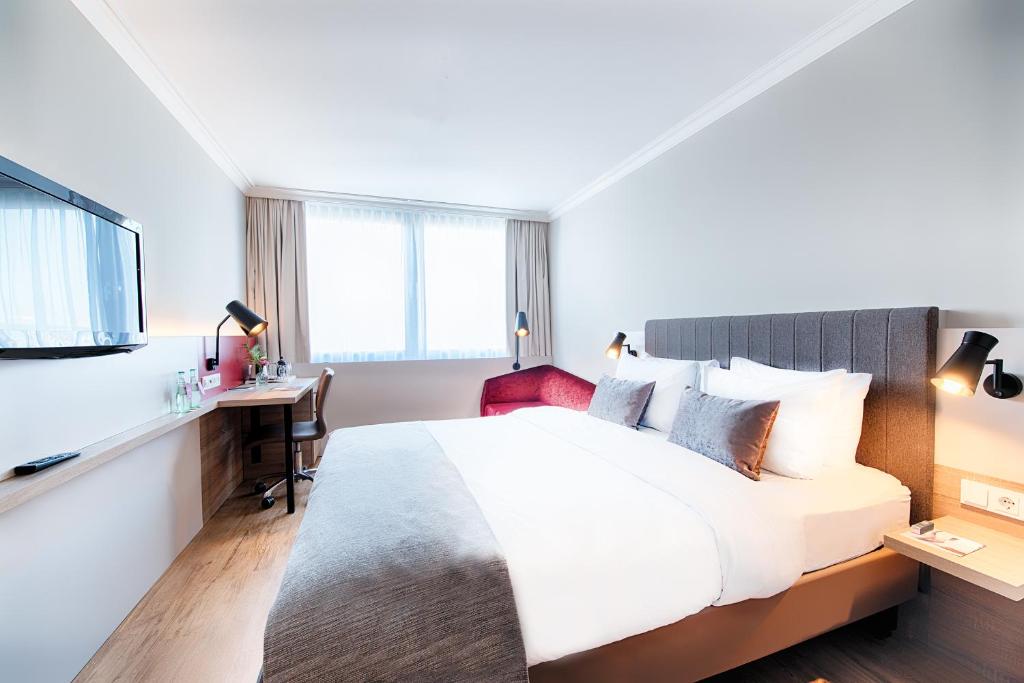 Crowne Plaza Frankfurt Congress Hotel by IHG - Resim 3