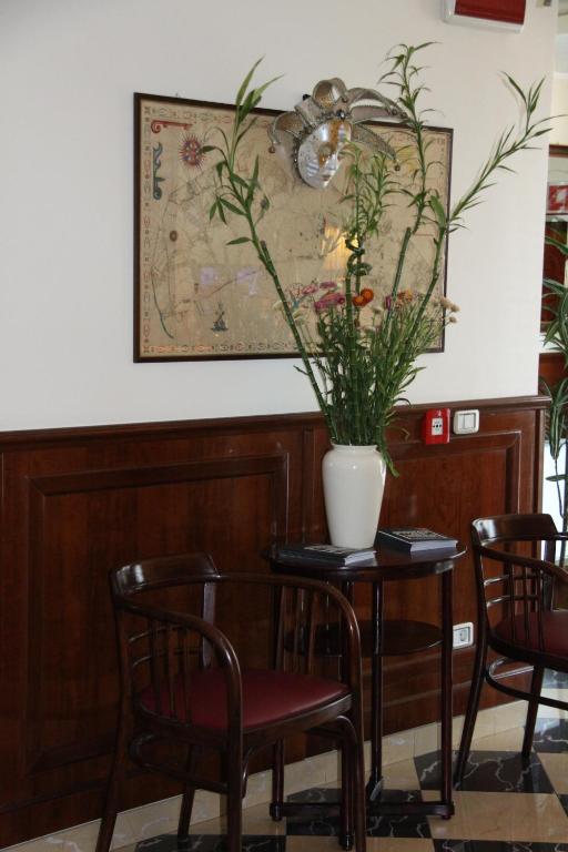 Posezení v ubytování Hotel Regit