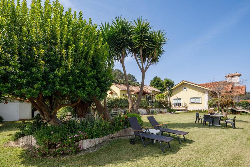 A garden outside Casa Nueva de Bueu