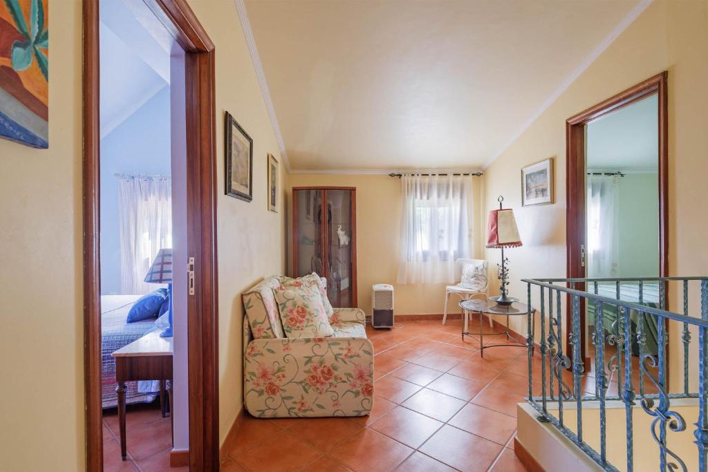 A bed or beds in a room at Casa Nueva de Bueu