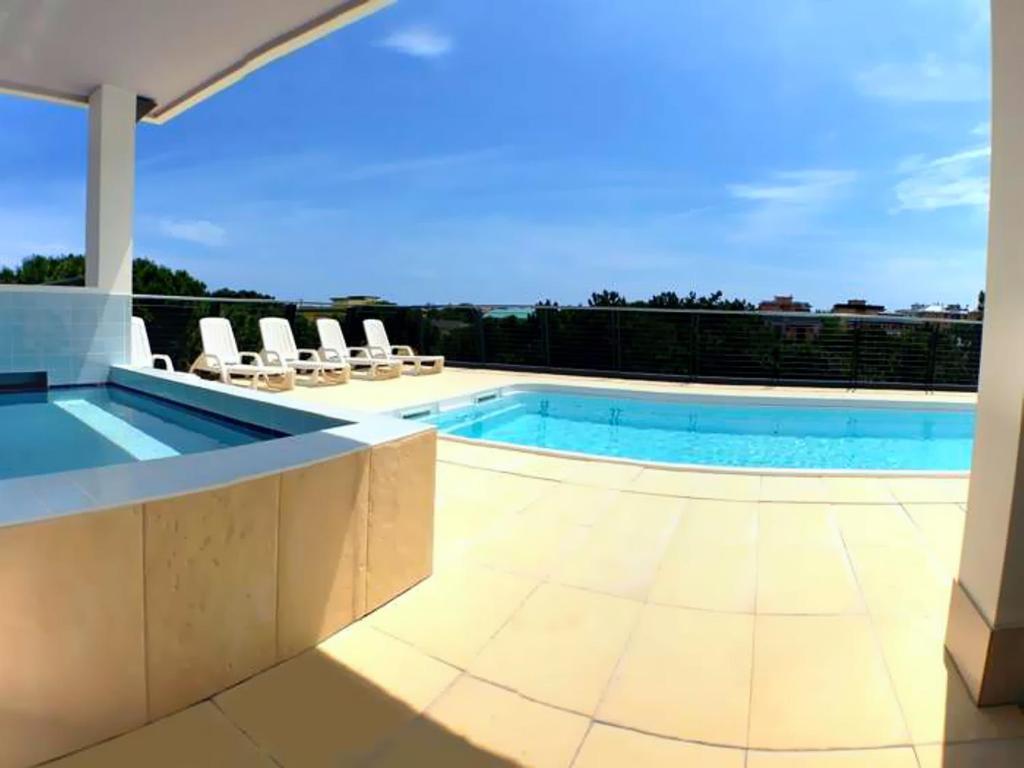 Бассейн в Residence Villa Regina или поблизости