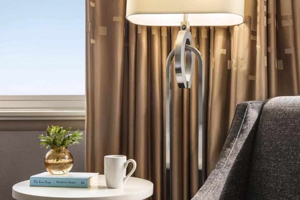 Hilton Philadelphia City Avenue - 