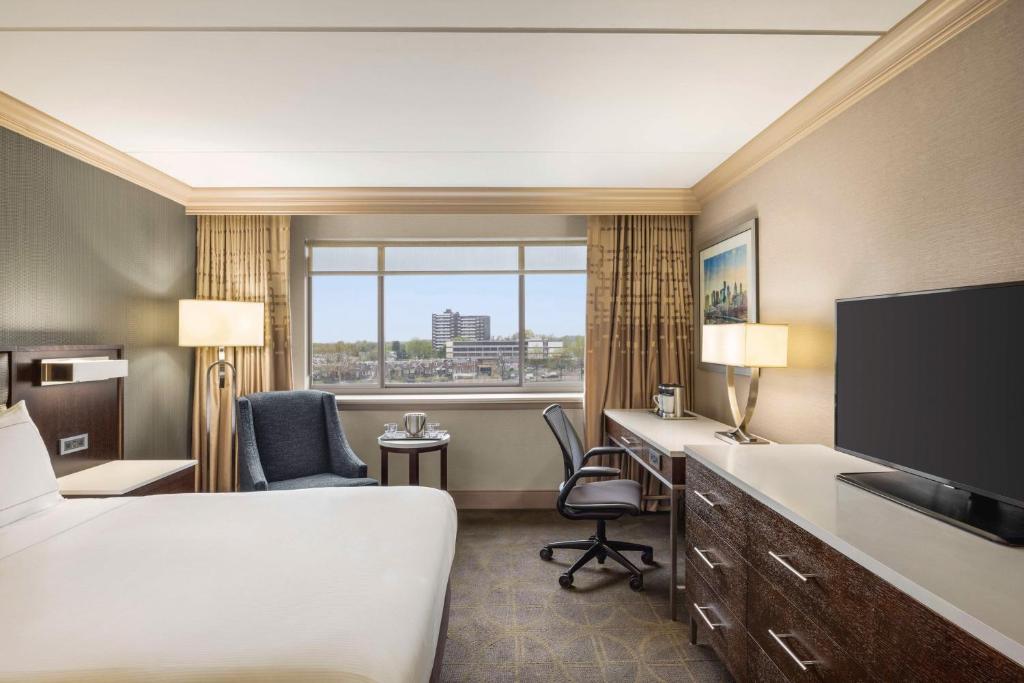 Hilton Philadelphia City Avenue - 