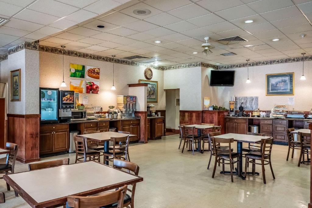 Quality Inn Trinidad photo