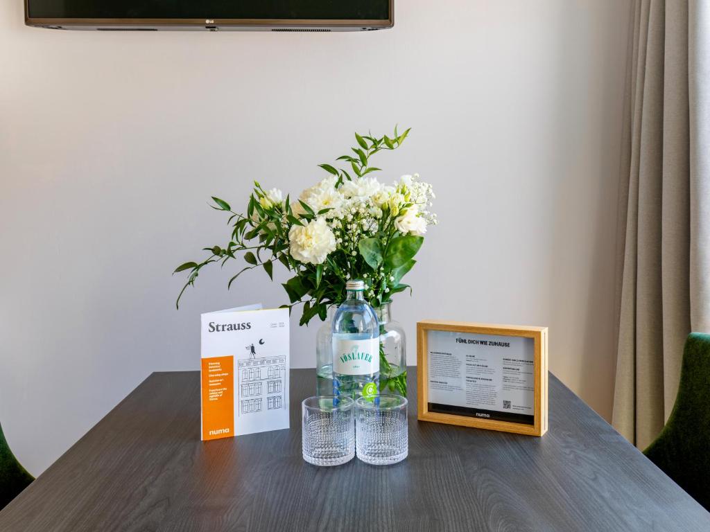 Numa Vienna Strauss - Resim 36