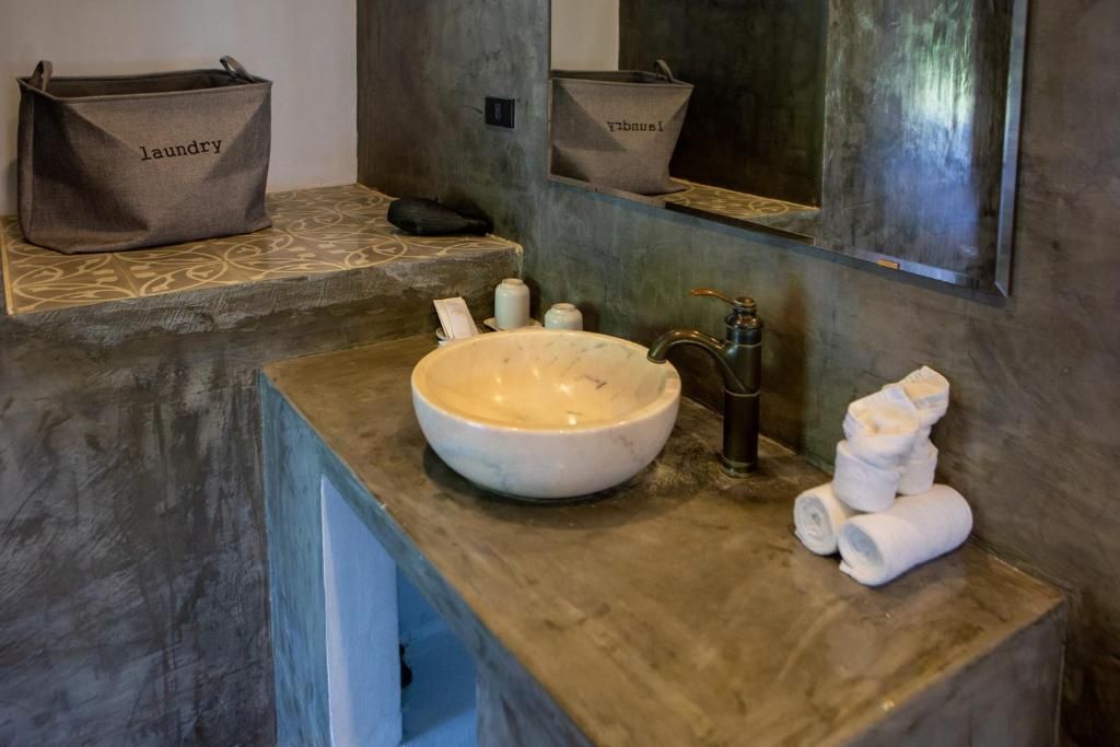 Victory Road Villas - 5