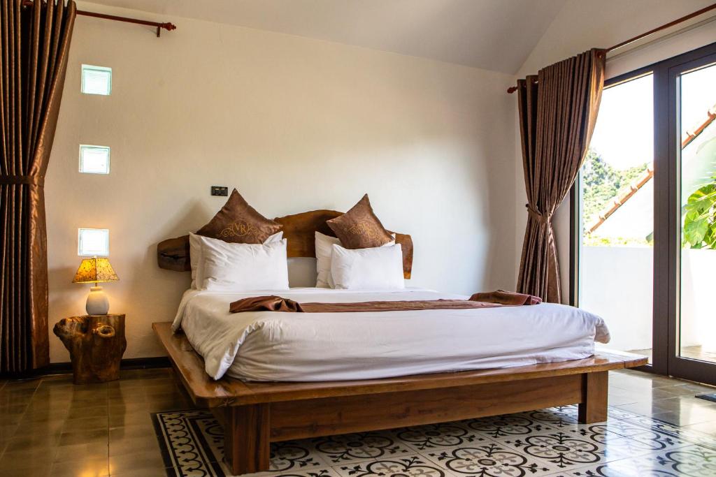 Victory Road Villas - 16