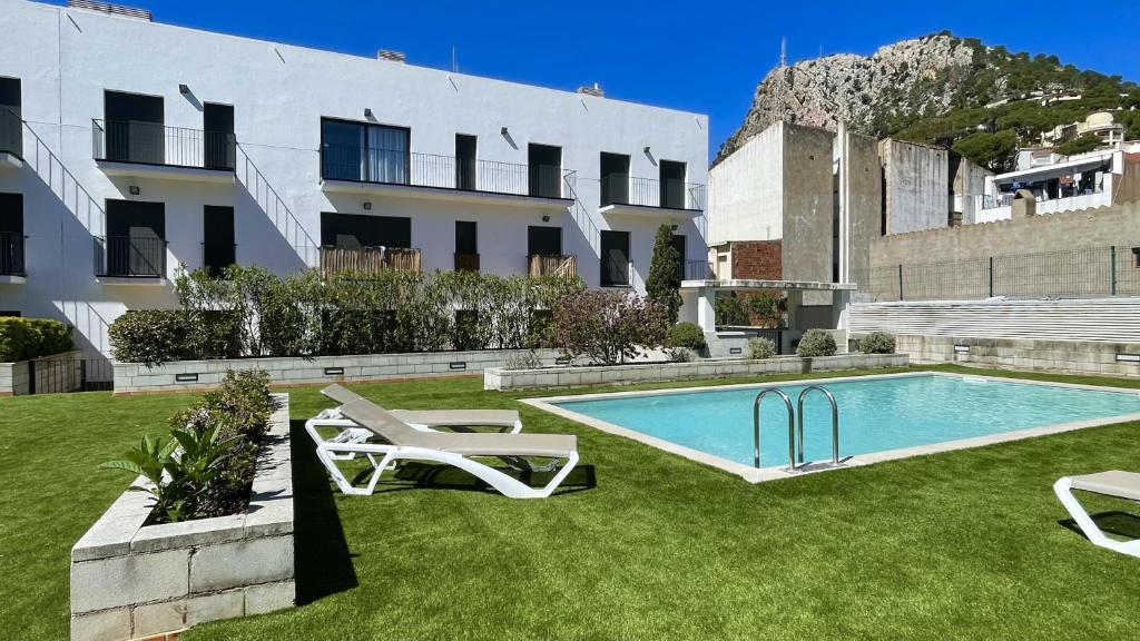 Swimmingpoolen hos eller tæt på Darsena B 2-4