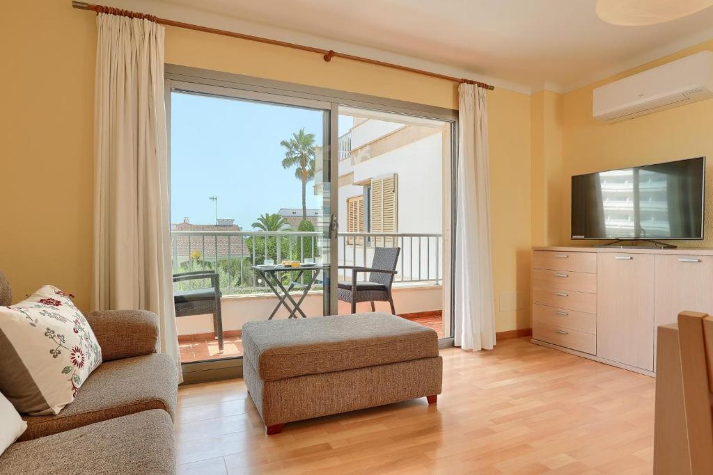 Televízia a/alebo spoločenská miestnosť v ubytovaní Apartamento Rosa 16 by Rentallorca