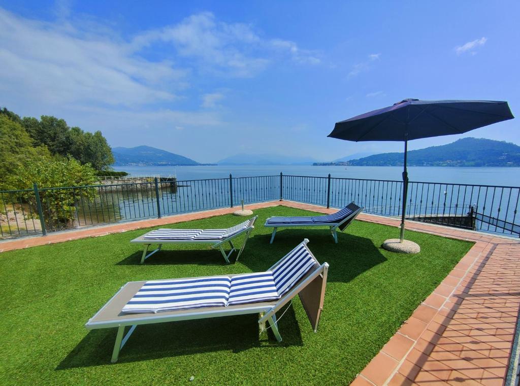 Φωτογραφία από το άλμπουμ του Scarlet Flower - Lago Maggiore σε Meina