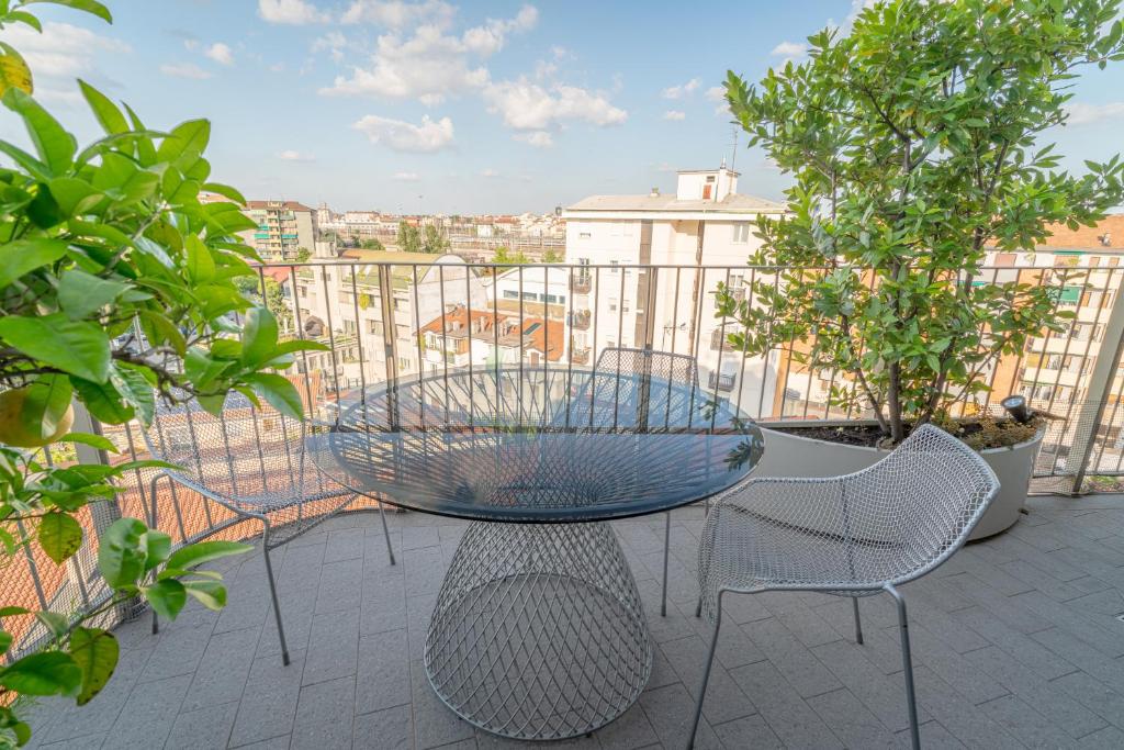 Fiftyfive-one Zuretti - Resim 9