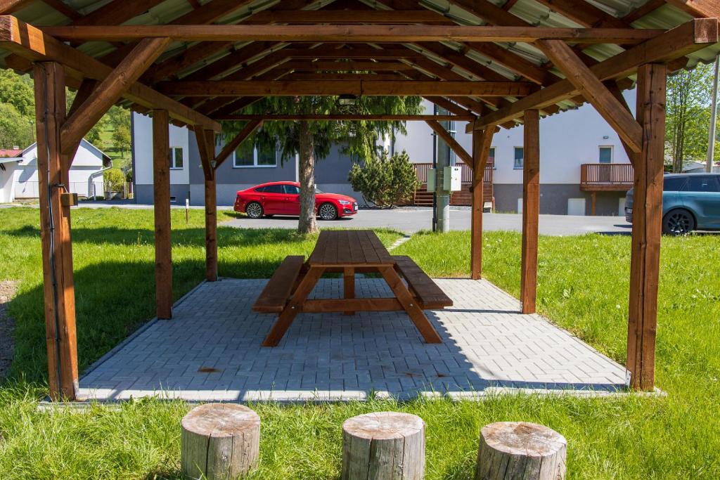 Fotografie z fotogalerie ubytování Podkrovní apartmán Karlovice v Karlovicích