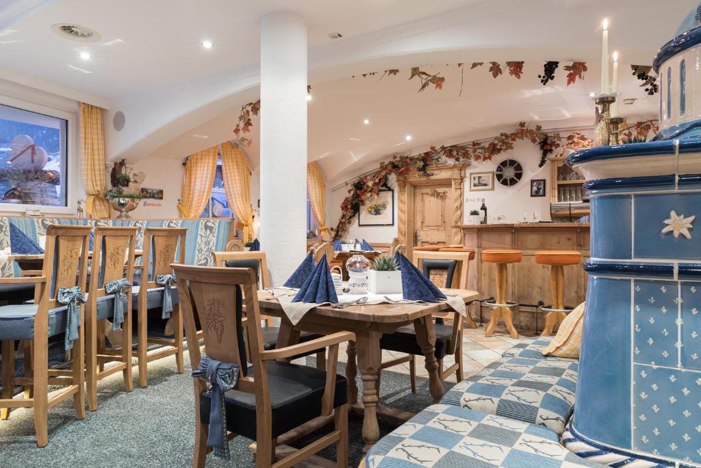 Istumisnurk majutusasutuses Hotel Edelweiß-Schlössl