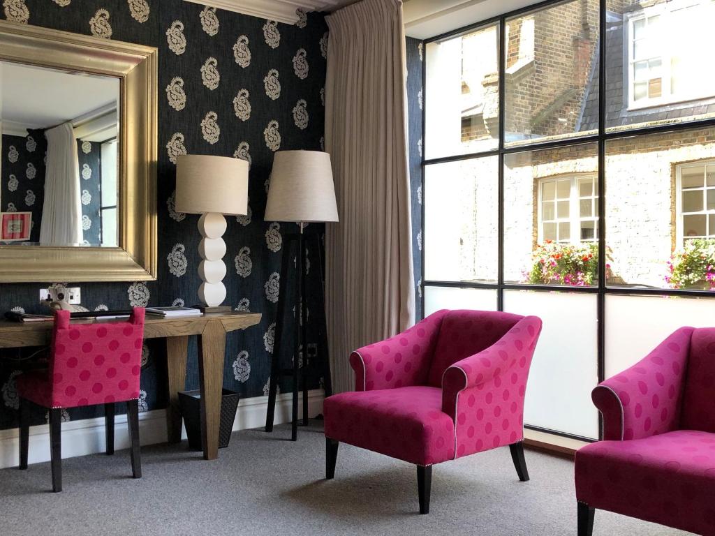 Posezení v ubytování Ham Yard Hotel, Firmdale Hotels