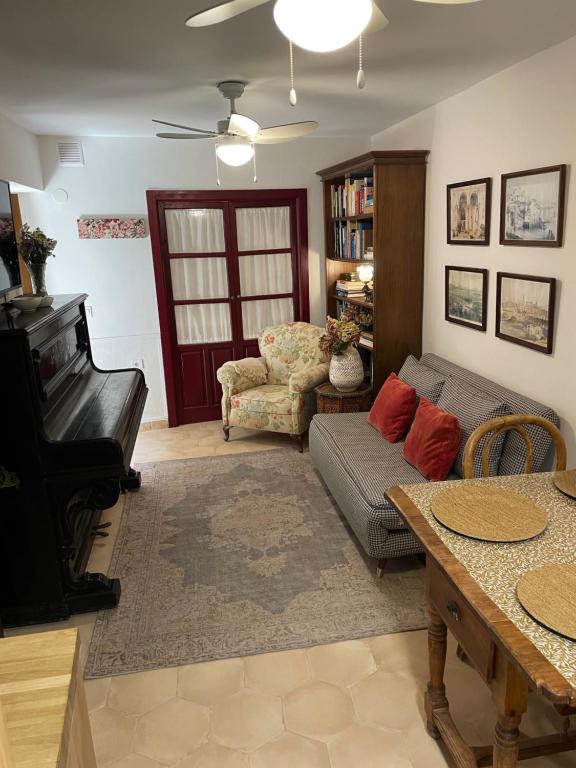 Apartamento en Casa Patio "Pan y Conejo" - 10