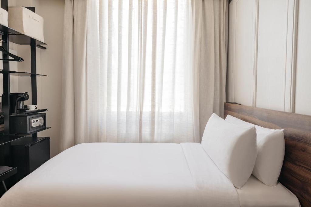 The Caesar Hotel - Resim 40