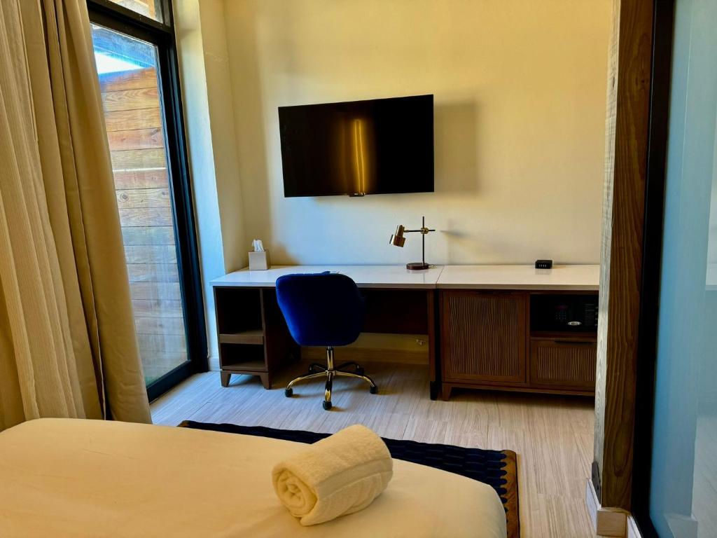 Metro Art Hotel - Camera Doppia Deluxe Con Balcone