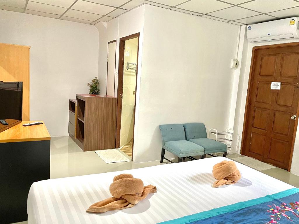 JJ karon beach hotel - 14