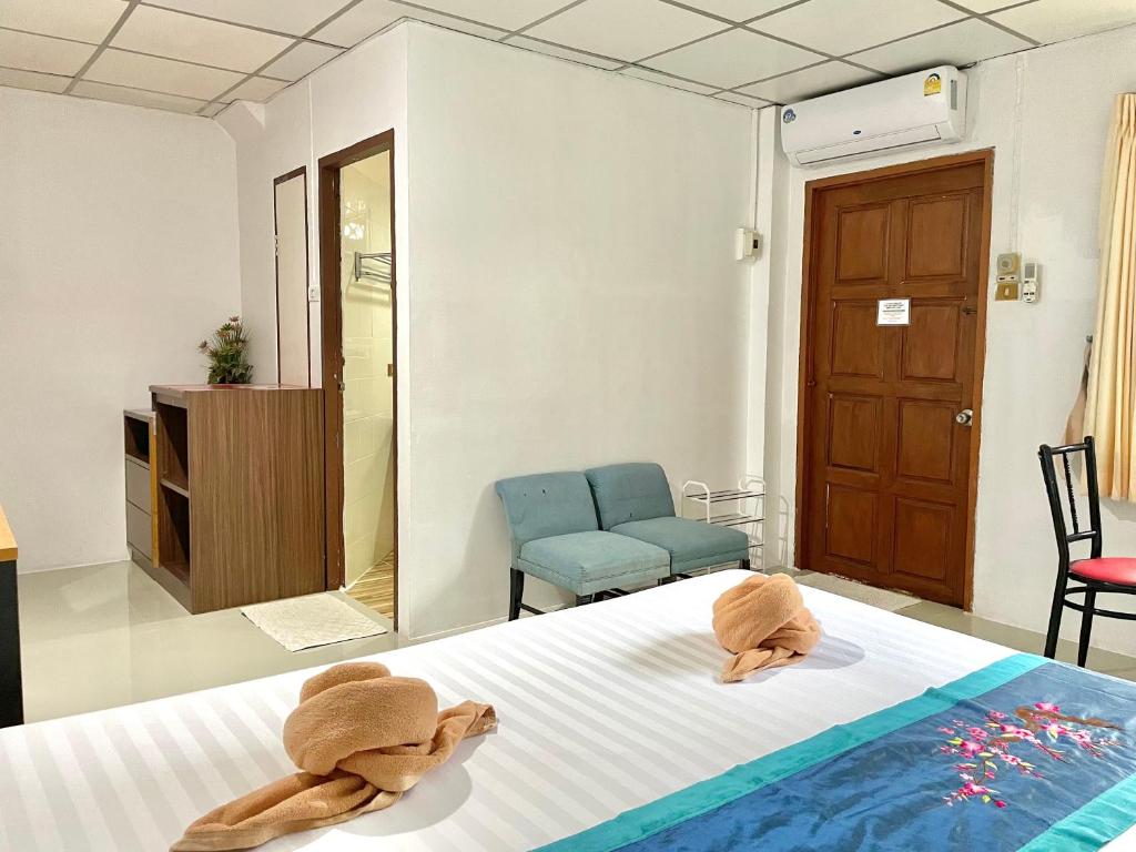 JJ karon beach hotel - 4