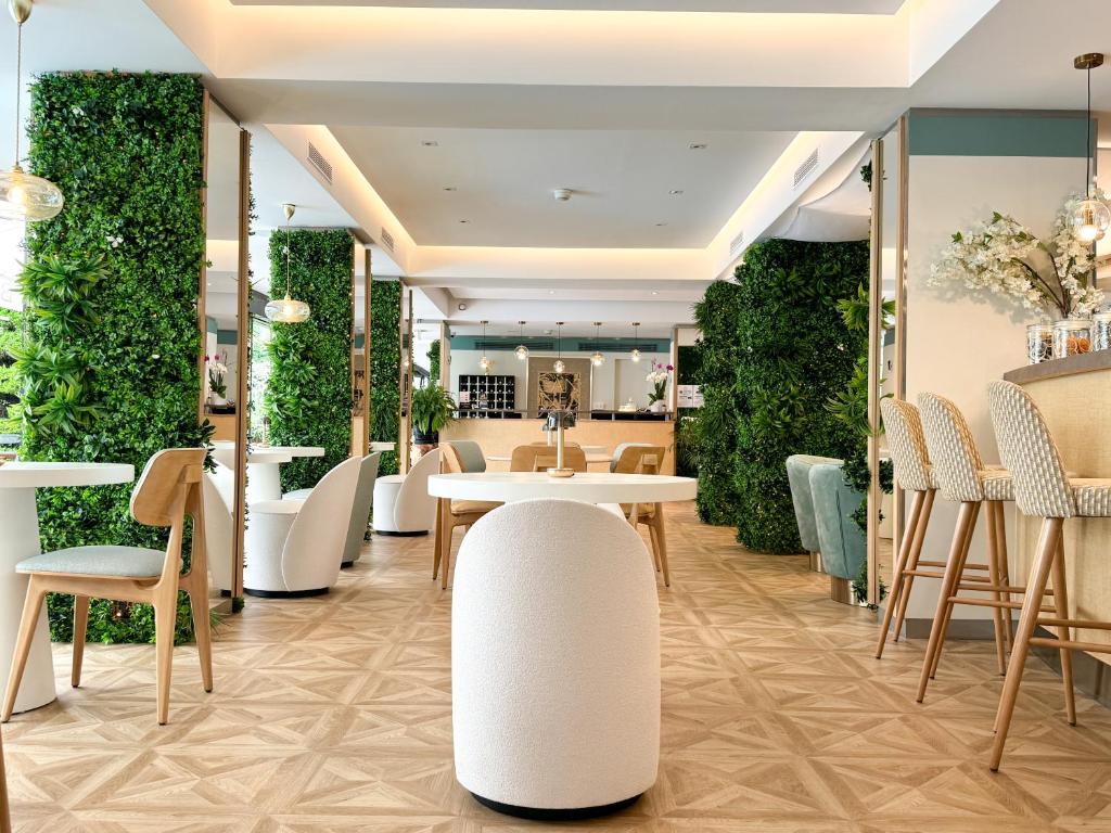 Hôtel Victoria - Resim 4