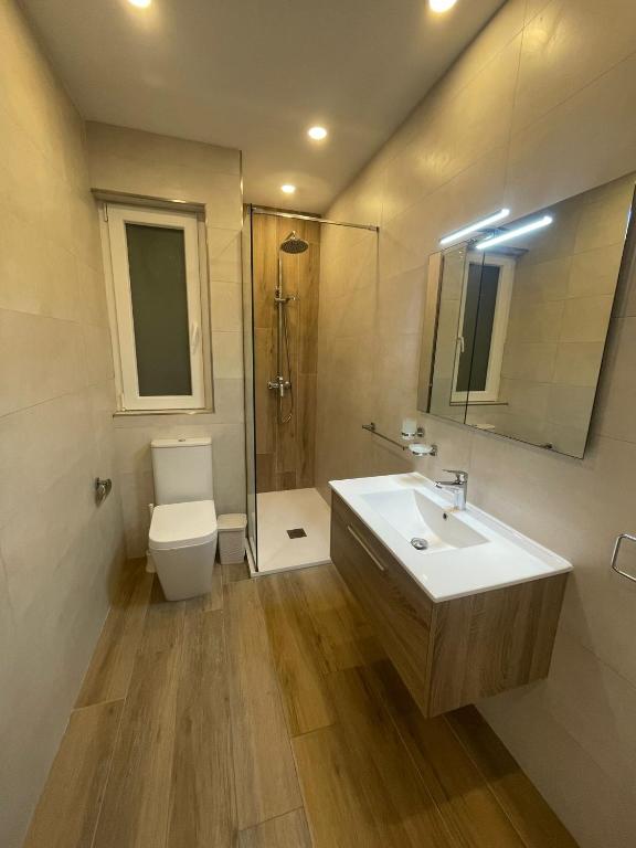 Koupelna v ubytování OpenView Apartment Marsaxlokk
