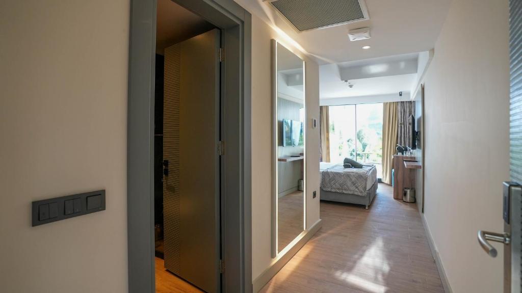 Ada Port Hotel Adults Only - 18