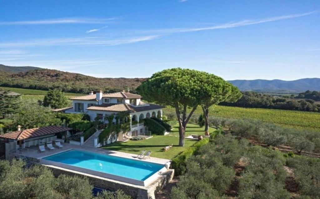 Πισίνα στο ή κοντά στο Villa Castiglione 14