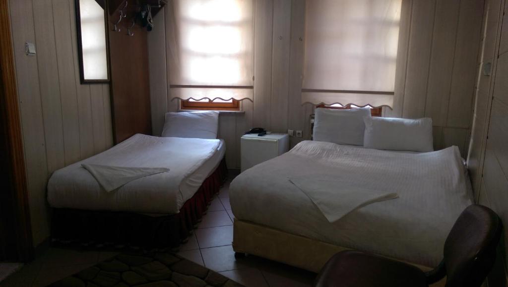 Mevlana Hotel - Klassieke Drievoudige Kamer