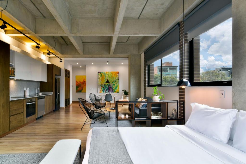 Canvas By Wynwood House - One-bedroom Loft Apartment